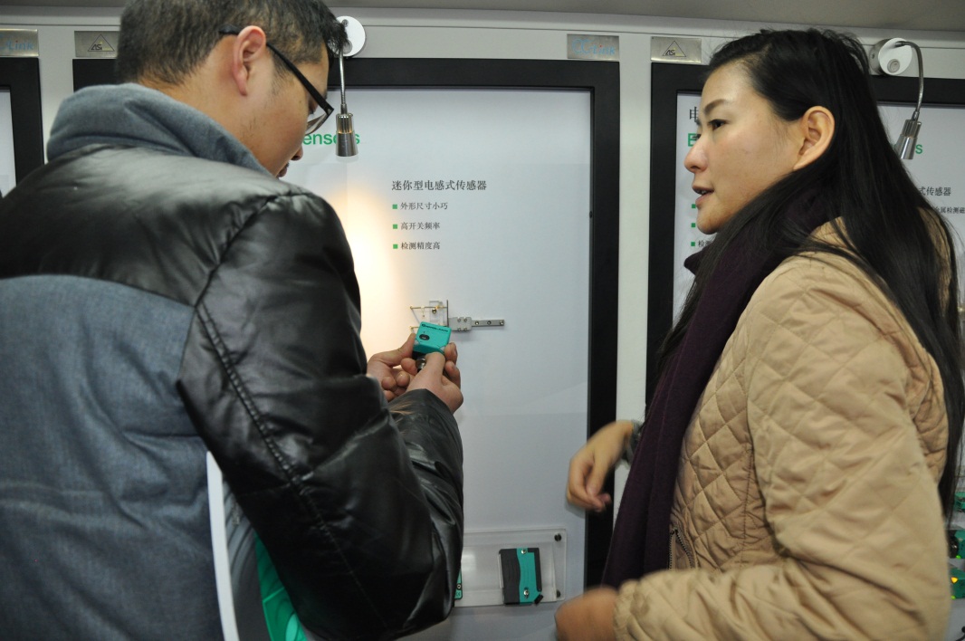 倍加福携多款传感器探访MK平台_MK（中国）一站式服务平台公司-4.jpg